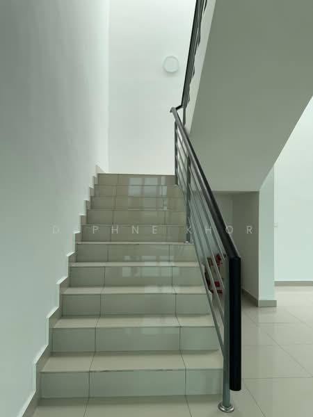 Kondominium untuk Dijual di Elit Heights @ Bayan City - Daphne Khor - Corridor - PropertyGuru.com.my