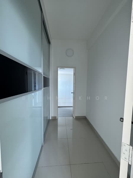Kondominium untuk Dijual di Elit Heights @ Bayan City - Daphne Khor - Corridor - PropertyGuru.com.my