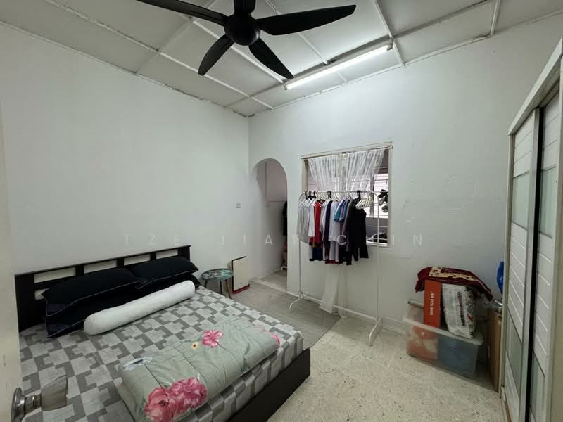 Rumah Teres 1-Tingkat untuk Dijual di Taman Tun Dr Ismail (Kuala Lumpur) - Jack Chin - Bedroom - PropertyGuru.com.my