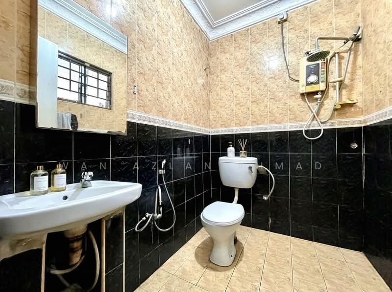 Rumah Banglo untuk Dijual di Shah Alam (Selangor) - Wan Azlan Ahmad - PropertyGuru.com.my