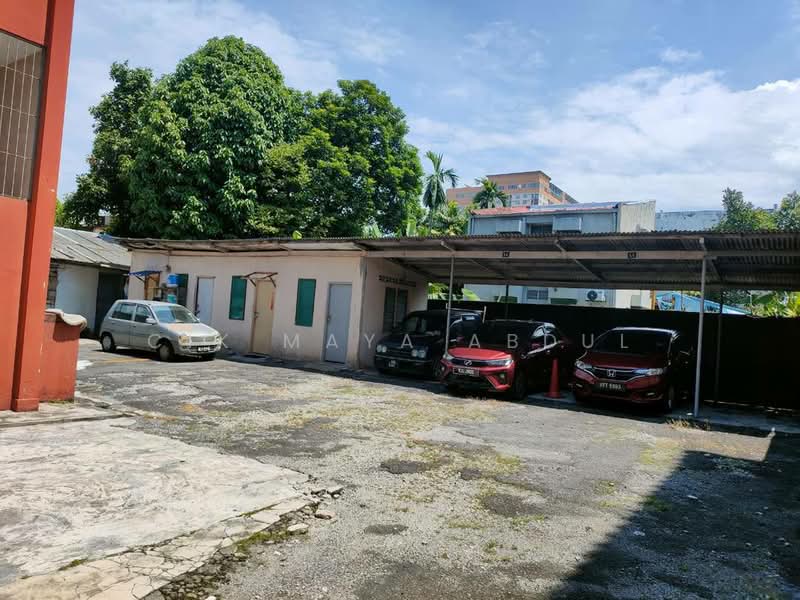 Rumah Banglo untuk Dijual di Kampung Baru (KL City Centre) - Cik Maya Abdul - Exterior - PropertyGuru.com.my
