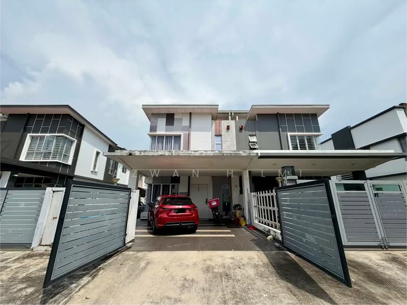 Semi-Detached House for Sale in Setia Alam (Selangor) - Hazwan Hilmi - Exterior - PropertyGuru.com.my