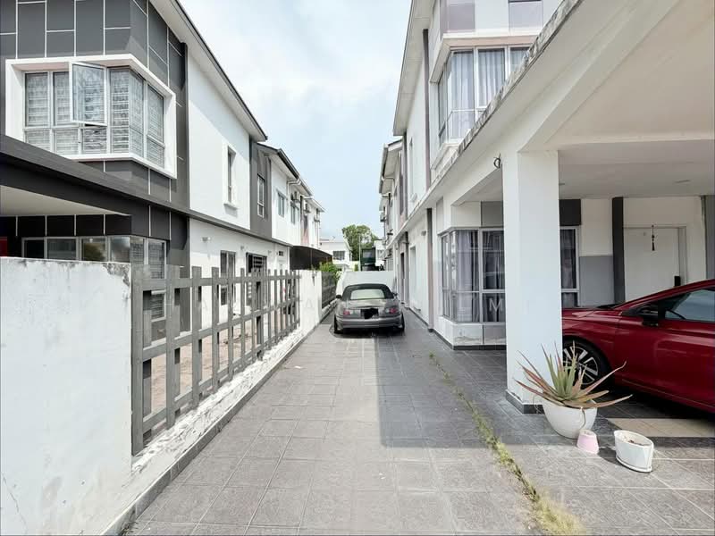 Semi-Detached House for Sale in Setia Alam (Selangor) - Hazwan Hilmi - Exterior - PropertyGuru.com.my