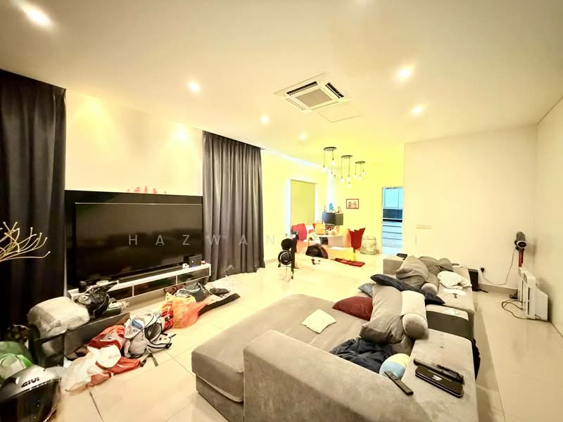 Semi-Detached House for Sale in Setia Alam (Selangor) - Hazwan Hilmi - Living Room - PropertyGuru.com.my