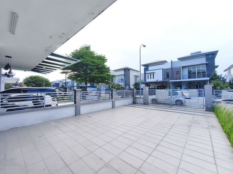 Semi-Detached House for Sale in Canary Garden (Klang) - Hazwan Hilmi - Exterior - PropertyGuru.com.my
