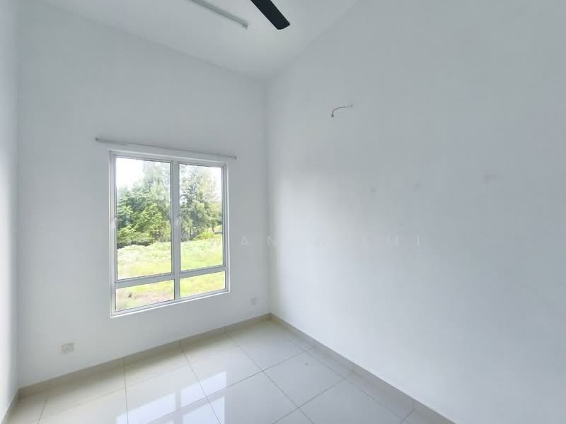 Semi-Detached House for Sale in Canary Garden (Klang) - Hazwan Hilmi - Interior - PropertyGuru.com.my