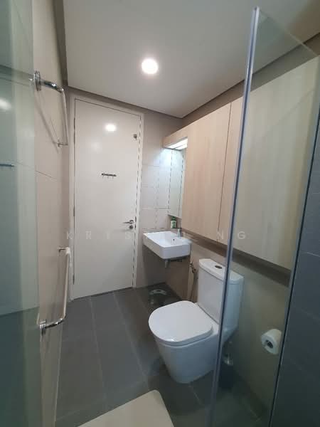 Service Residence for Rent at Paloma @ Tropicana Metropark - Krystal Ng - Bathroom - PropertyGuru.com.my