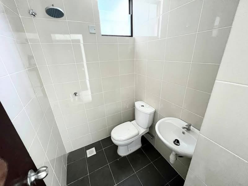 Kondominium untuk Dijual di Residensi Zamrud - Hazeman Omar - Bathroom - PropertyGuru.com.my
