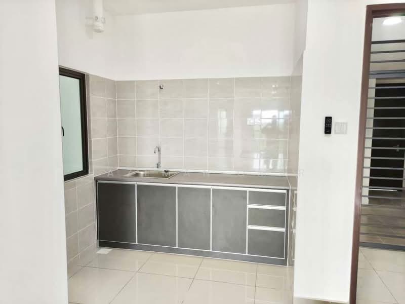 Kondominium untuk Dijual di Residensi Zamrud - Hazeman Omar - Kitchen - PropertyGuru.com.my
