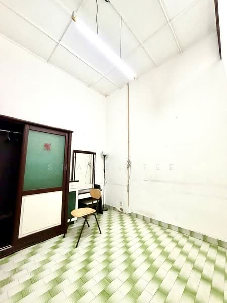 1-storey Terraced House for Sale in Taman Sri Kluang (Kluang) - Shanel Tee - Interior - PropertyGuru.com.my