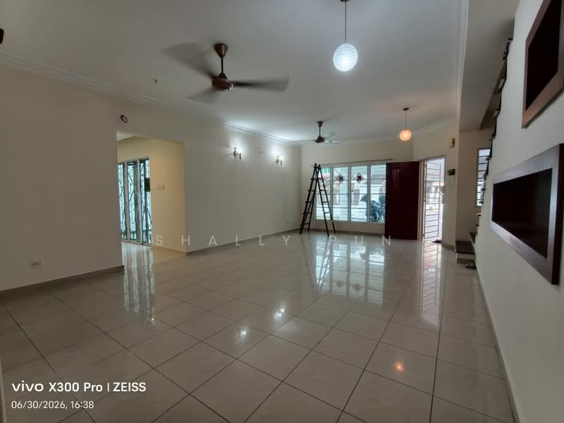 2-storey Terraced House for Rent in Taman Meranti Jaya (Puchong) - Shally Pun - Living Room - PropertyGuru.com.my