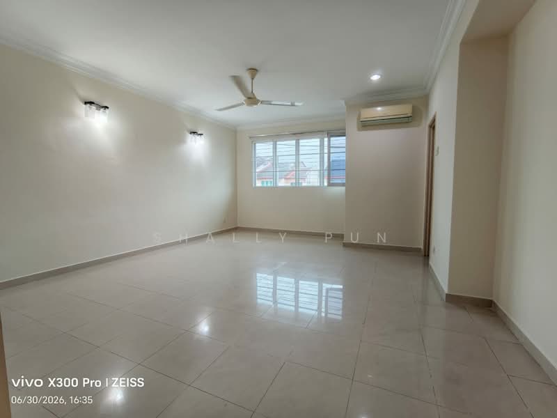 2-storey Terraced House for Rent in Taman Meranti Jaya (Puchong) - Shally Pun - Living Room - PropertyGuru.com.my