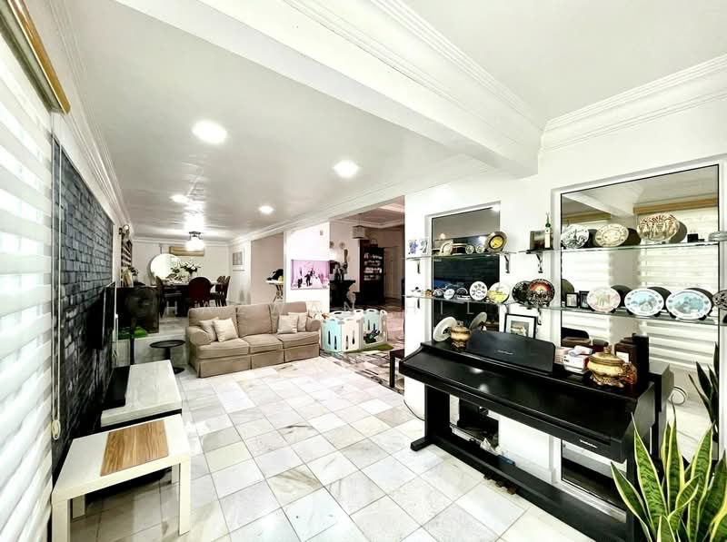 Bungalow for Sale in Shah Alam (Selangor) - Hazwan Hilmi - Living Room - PropertyGuru.com.my