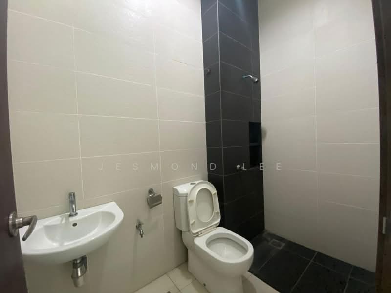Semi-Detached House for Rent in Straits View (Johor Bahru) - Jesmond Lee - Bathroom - PropertyGuru.com.my