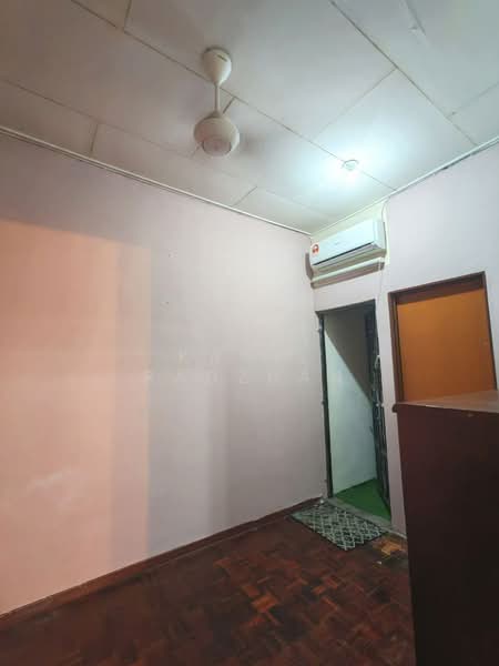2-storey Terraced House for Rent in Bandar Teknologi Kajang (Kajang) - Kamil Radzuan - Interior - PropertyGuru.com.my