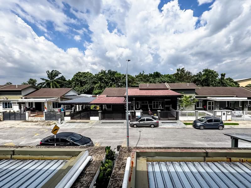 Rumah Teres 2 Tingkat untuk Dijual di Seksyen 32, Bukit Naga (Shah Alam) - Yazila Sulaimi - Exterior - PropertyGuru.com.my