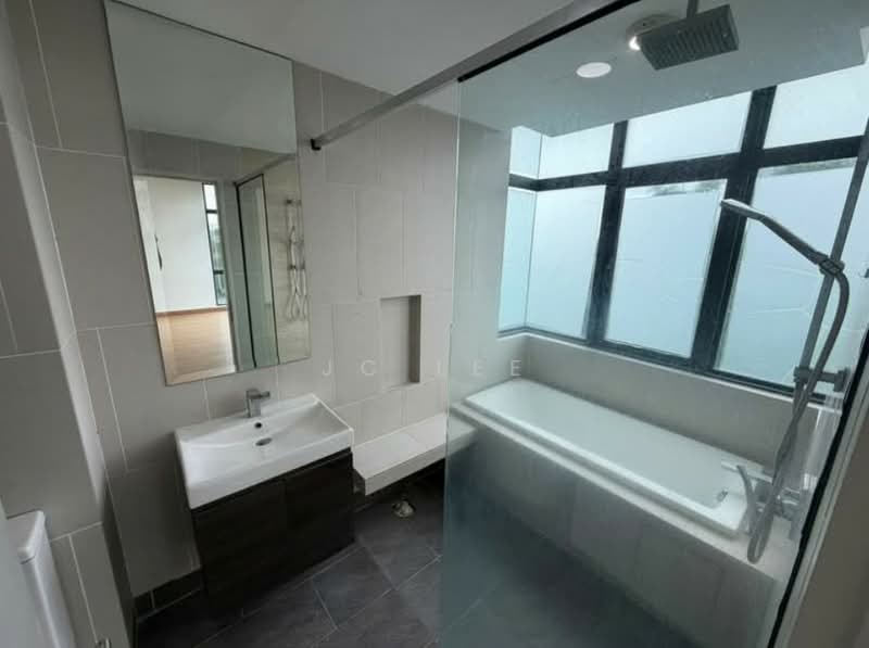 Servis Apartment untuk Dijual di Verde - Jc Lee - Bathroom - PropertyGuru.com.my