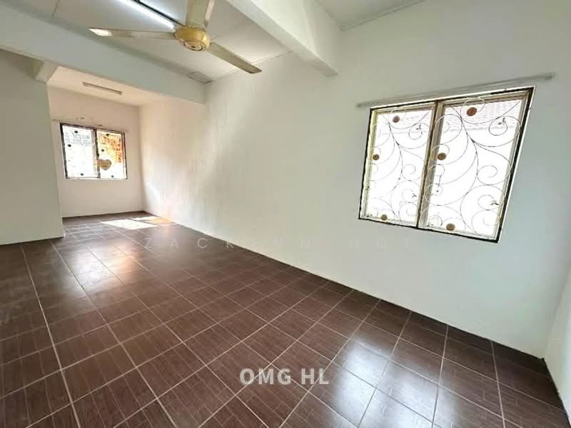 Semi-Detached House for Sale in Bandar Bukit Tinggi (Klang) - Zackinn Hoi - Interior - PropertyGuru.com.my