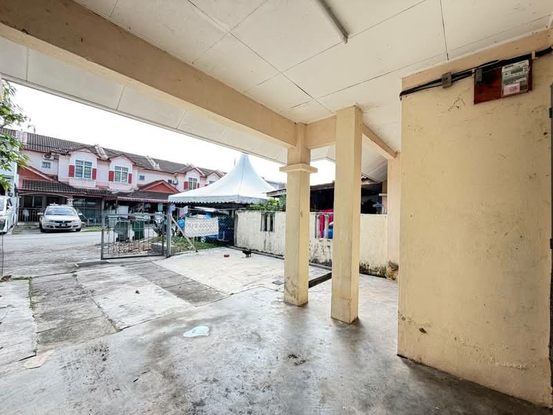 2-storey Terraced House for Sale in Puncak Alam (Selangor) - Muin Mn - Exterior - PropertyGuru.com.my