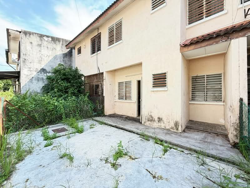 2-storey Terraced House for Sale in Puncak Alam (Selangor) - Muin Mn - Exterior - PropertyGuru.com.my