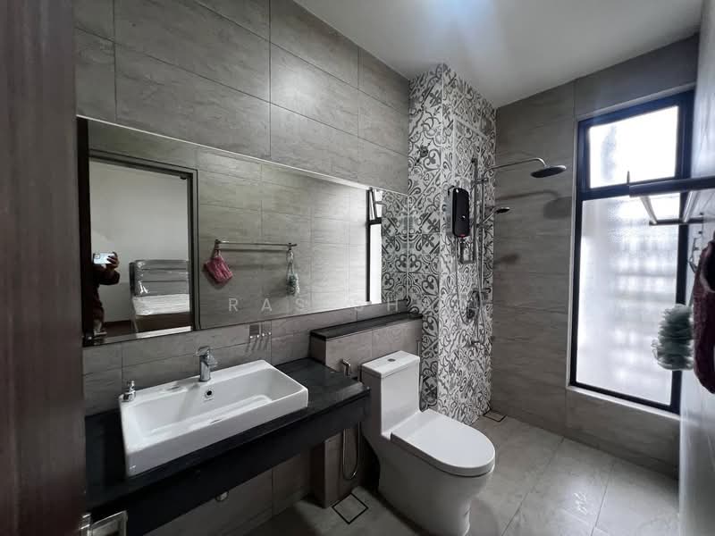 Terraced House for Sale in Elmina (Shah Alam) - Ras Shaz - Bathroom - PropertyGuru.com.my
