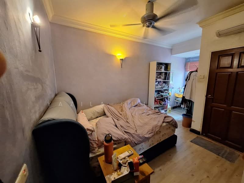 2-storey Terraced House for Sale in TTDI Jaya (Shah Alam) - Yazila Sulaimi - Bedroom - PropertyGuru.com.my