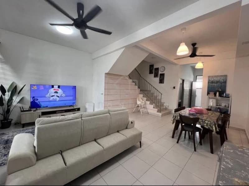Rumah Teres 2-Tingkat untuk Dijual di Kajang (Selangor) - Tyson Tan - Living Room - PropertyGuru.com.my