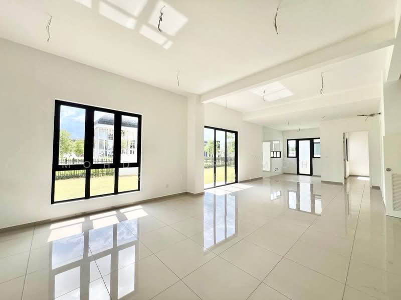 Semi-Detached House for Sale in Telok Panglima Garang (Selangor) - Mohd Zakri Mohd Zamberi - Living Room - PropertyGuru.com.my