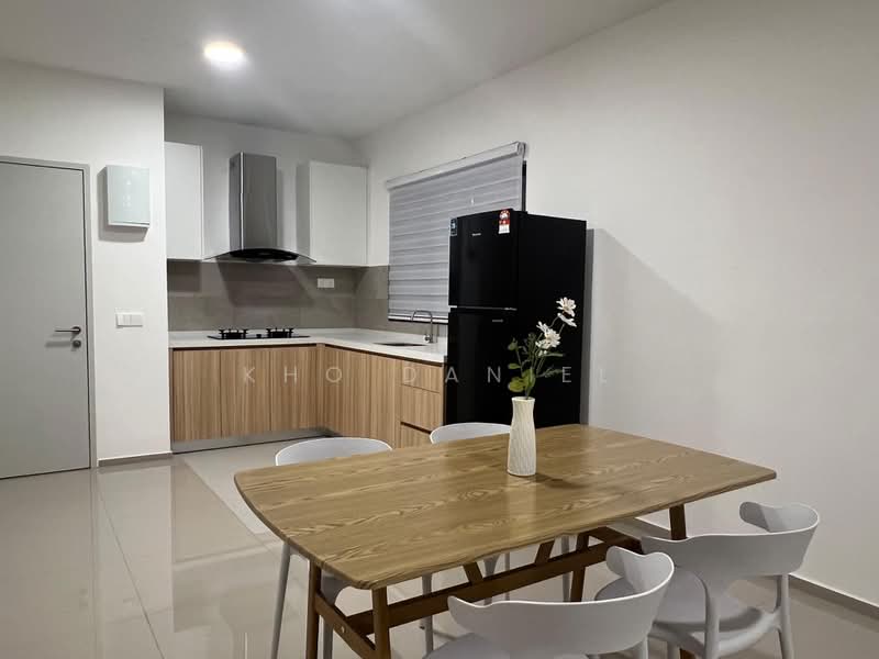 Servis Apartment untuk Disewa di Trefoil @ Setia City - Kho Daniel - Kitchen - PropertyGuru.com.my