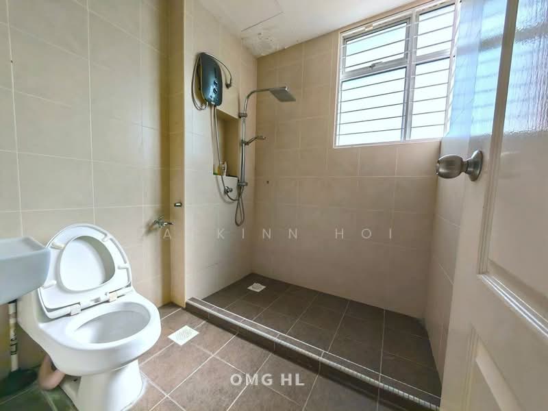 Rumah Berkembar untuk Dijual di Taman Sejati (Klang) - Zackinn Hoi - PropertyGuru.com.my