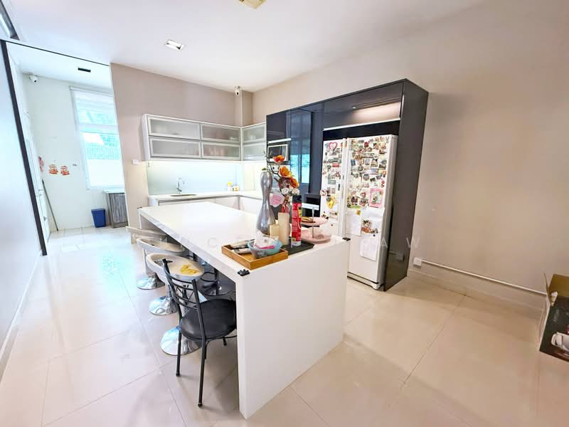 Rumah Berkembar untuk Dijual di Seksyen U2 (Saujana) - Vincent Liaw - Kitchen - PropertyGuru.com.my