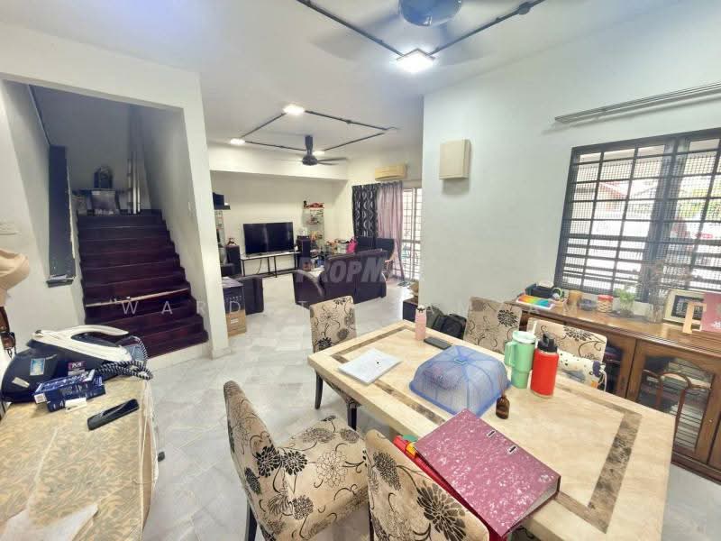 2-storey Terraced House for Sale in Putra Heights (Subang Jaya) - Wardatu Zamzam - Living Room - PropertyGuru.com.my