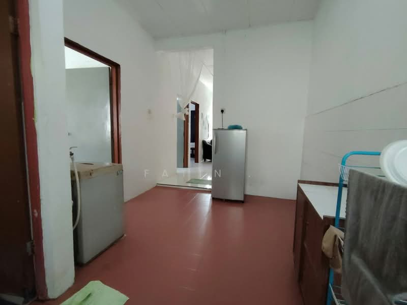 Rumah Berkembar untuk Dijual di Taman Perpaduan (Tambun) - Fatin . - Kitchen - PropertyGuru.com.my