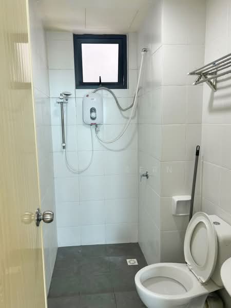 Kondominium untuk Disewa di One Foresta - Weng Sern - Bathroom - PropertyGuru.com.my