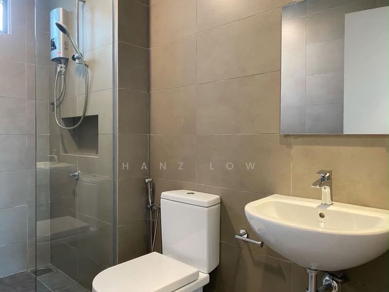 Servis Apartment untuk Disewa di Akasa - Hanz Low - Bathroom - PropertyGuru.com.my