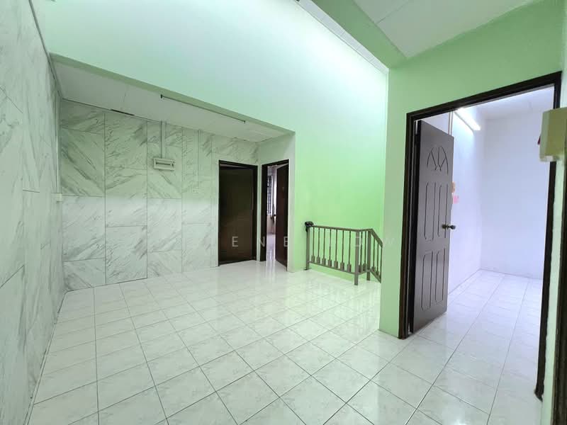 2-storey Terraced House for Sale in Taman Bersatu (Kulai) - Serene Low - PropertyGuru.com.my