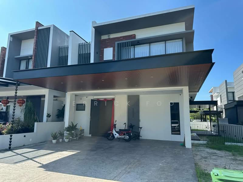 Semi-Detached House for Sale in Kota Kemuning (Shah Alam) - Jerrick Foo - Exterior - PropertyGuru.com.my