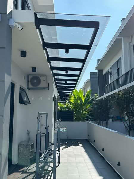 Semi-Detached House for Sale in Kota Kemuning (Shah Alam) - Jerrick Foo - Exterior - PropertyGuru.com.my