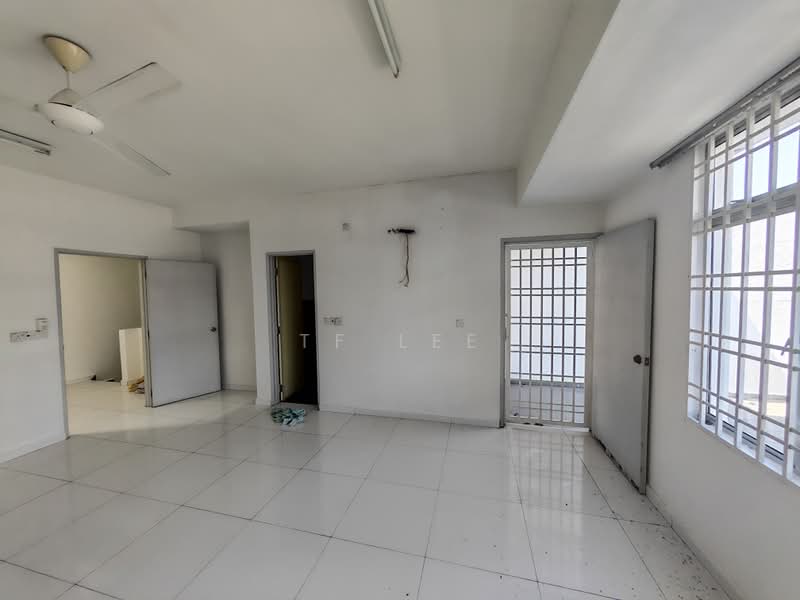 2-storey Terraced House for Sale in Bandar Springhill (Port Dickson) - TF Lee - Interior - PropertyGuru.com.my