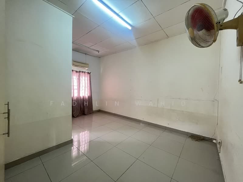 Rumah Teres 2 Tingkat untuk Dijual di Shah Alam (Selangor) - Fadhlin Wahid - Interior - PropertyGuru.com.my