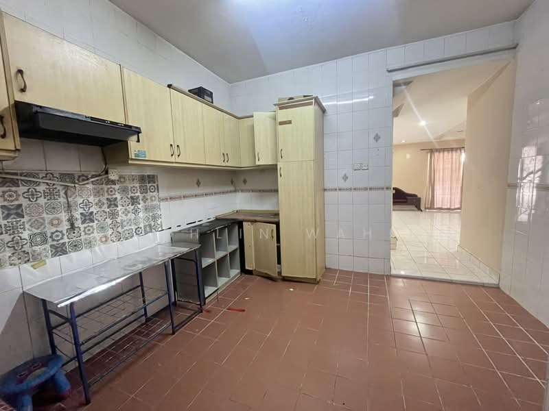 Rumah Teres 2 Tingkat untuk Dijual di Shah Alam (Selangor) - Fadhlin Wahid - Kitchen - PropertyGuru.com.my