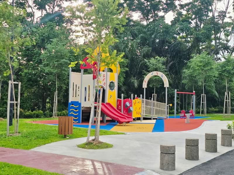 Rumah Teres untuk Dijual di Bandar Kinrara Seksyen 1 (Bandar Kinrara) - John Lee - Exterior - PropertyGuru.com.my
