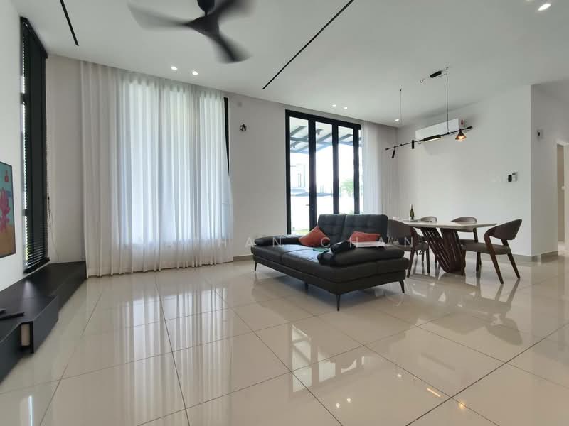 Semi-Detached House for Sale in Taman Gaya (Ulu Tiram) - Nathan Chan - PropertyGuru.com.my