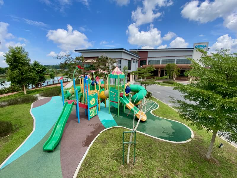 Rumah Teres 2 Tingkat untuk Disewa di Iskandar Puteri (Nusajaya) (Johor) - Along Arshad - PropertyGuru.com.my
