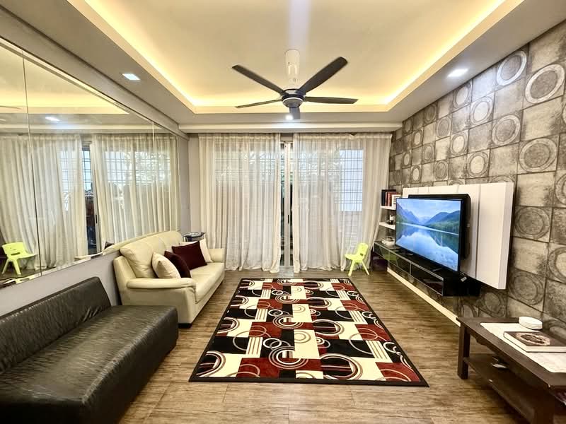 Kondominium untuk Dijual di Sri Lojing Condominiums - Abid Sabarudin - Living Room - PropertyGuru.com.my
