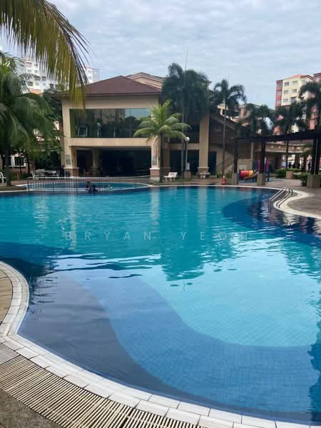 Kondominium untuk Disewa di Cengal Condominium - Bryan Yeoh - Pool - PropertyGuru.com.my