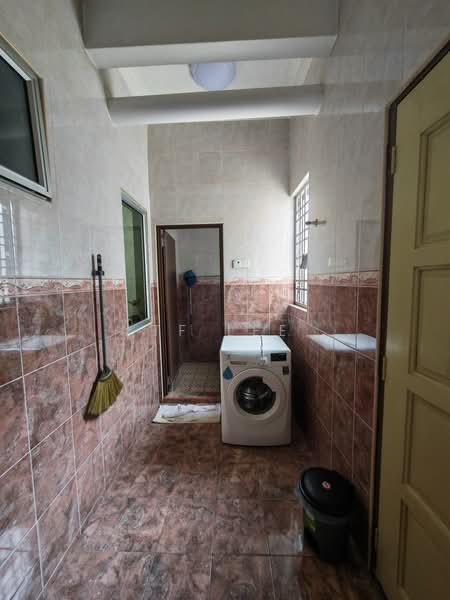 2-storey Terraced House for Rent in Bandar Springhill (Port Dickson) - TF Lee - Interior - PropertyGuru.com.my
