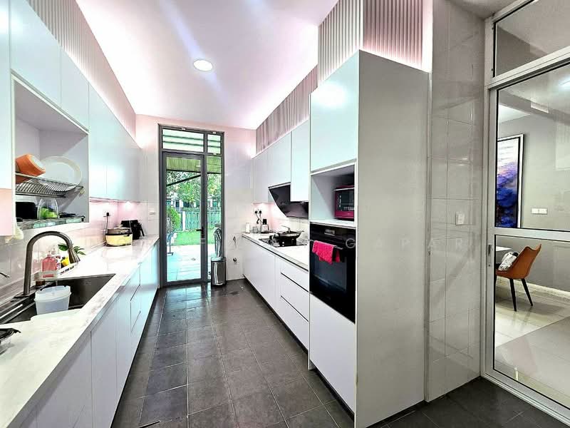 2-storey Terraced House for Sale in Cyberjaya (Selangor) - NoraFizah Gapar - Kitchen - PropertyGuru.com.my