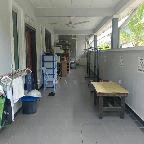 Rumah Teres 2 Tingkat untuk Dijual di Puncak Alam (Selangor) - Hazeman Omar - Corridor - PropertyGuru.com.my