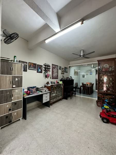 2-storey Terraced House for Sale in Taman Cheras Permata 2 (Cheras) - Evonne Lim - Living Room - PropertyGuru.com.my